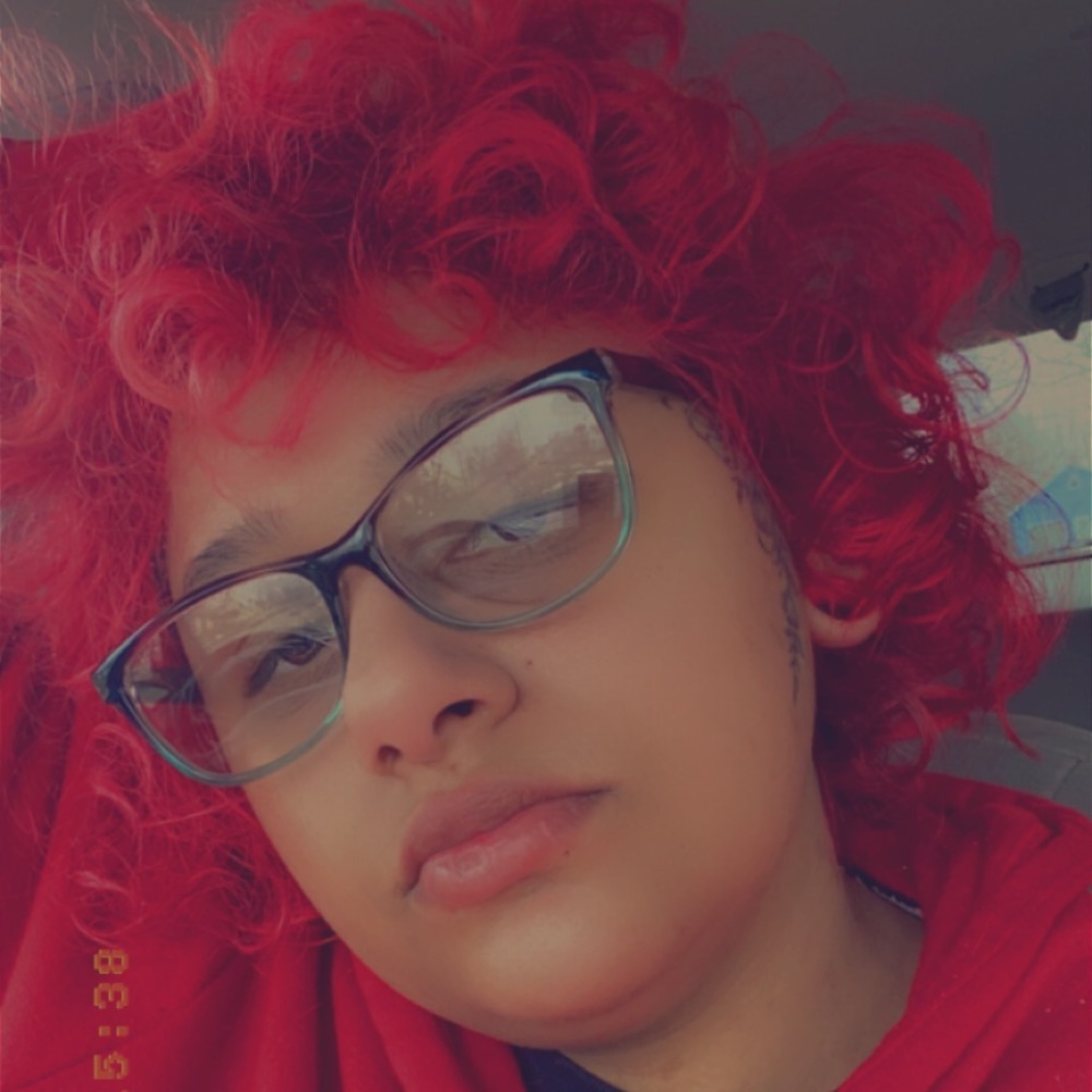 Meet your Posher, Aleya